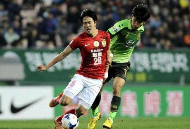 金英权技术特点全解析(球迷必看的三大优势解析)