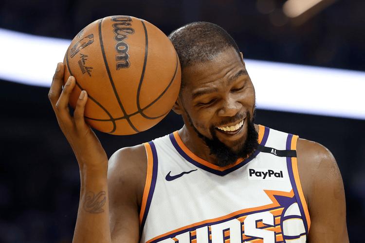 杜兰特车祸如何预防?(球星出行安全小贴士公开)