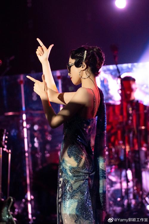 二手玫瑰微博发什么内容好？这些爆款思路超管用