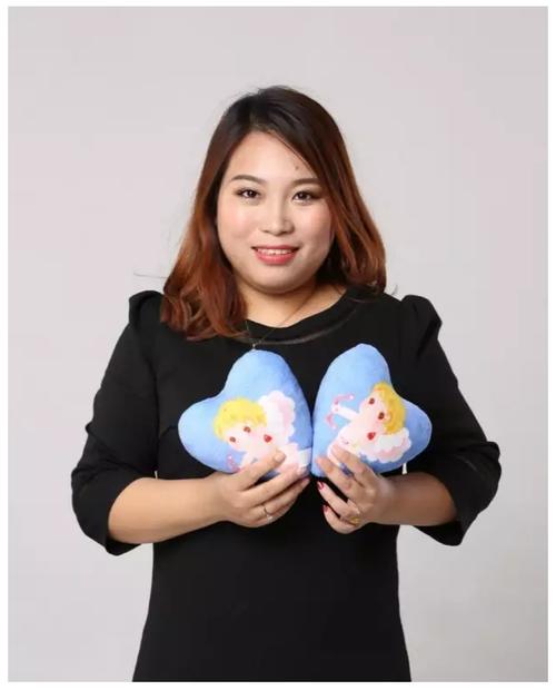 金东进哪里人起家？草根逆袭经历全解析