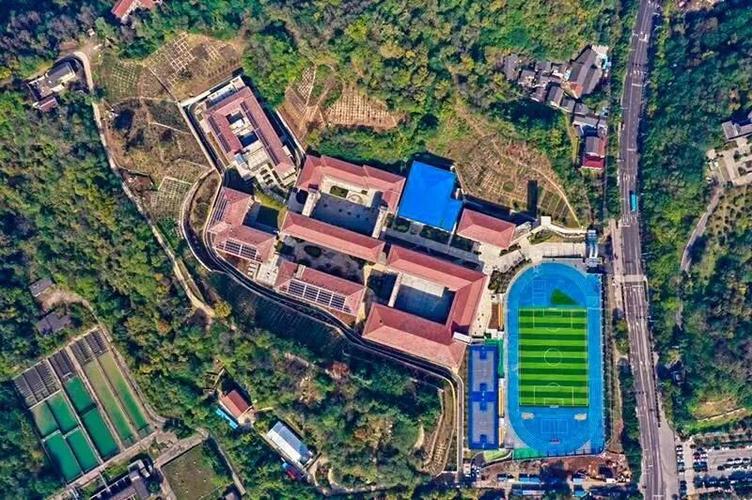 燕子矶中学升学率怎么样?三年成绩数据大揭秘!