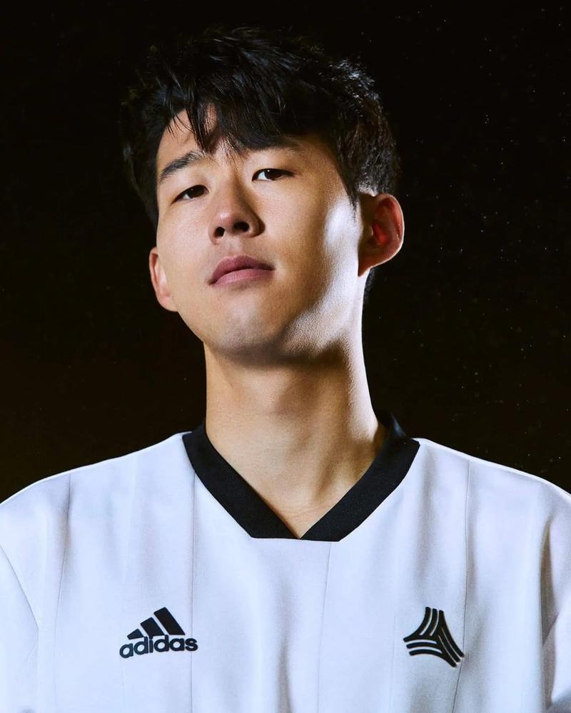 孙兴慜是怎么成名的?从小将到亚洲球星之路