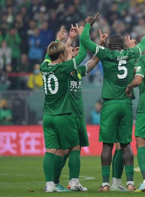 张希哲为什么这么拼？背后故事感动球迷！