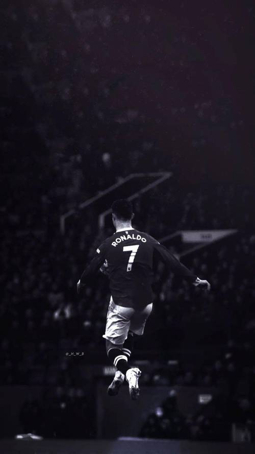 C罗手机壁纸哪里找?分享三个下载好去处!