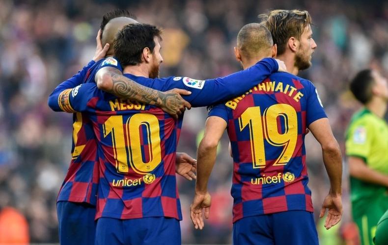 巴萨一线队降薪何时执行?最新薪资实施时间表来了!