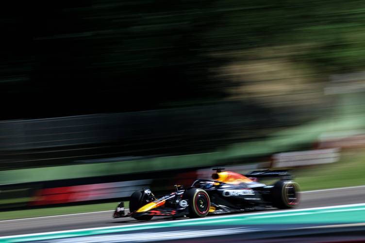 维斯塔潘首夺f1年度总冠军意义何在?(解读F1新时代的里程碑)