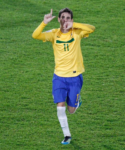 如何观看2001世青赛录像？(推荐这4个平台轻松找到完整版)