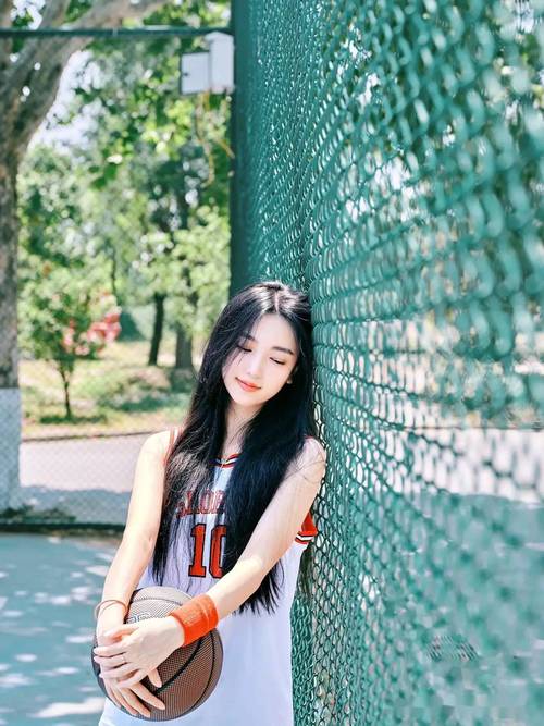 全国高校女神图片大全(惊艳校园美女集合)