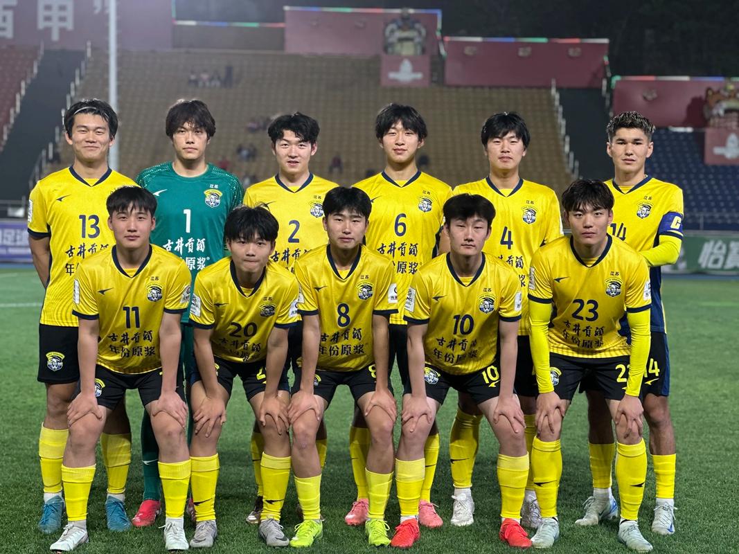 2023纯粹足球论坛有哪些?这些平台最活跃