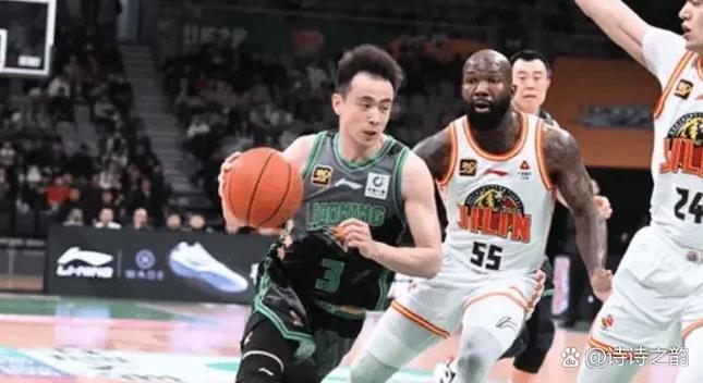 控球后卫如何练好传球?掌握这5种方法传球稳