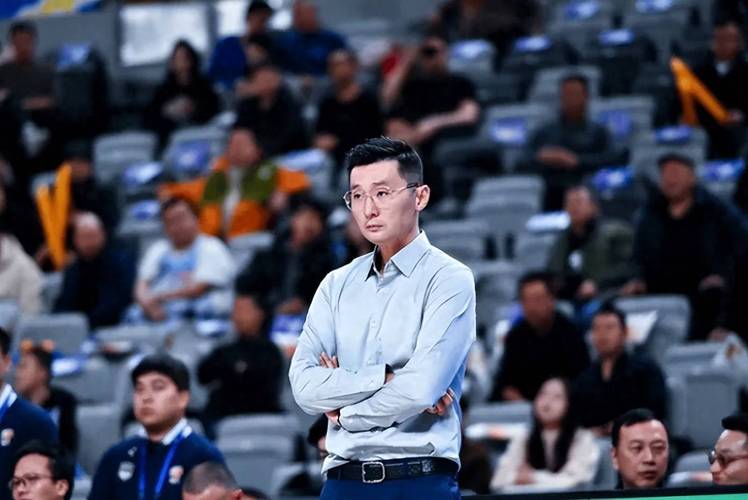 刘炜退役仪式现场有哪些看点？感人瞬间全面回顾！