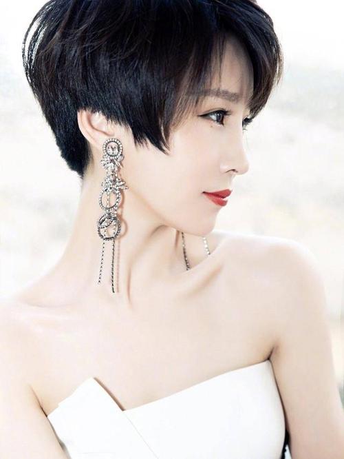 谢楠给吴京的封口费是多少 这笔钱竟让人想不到