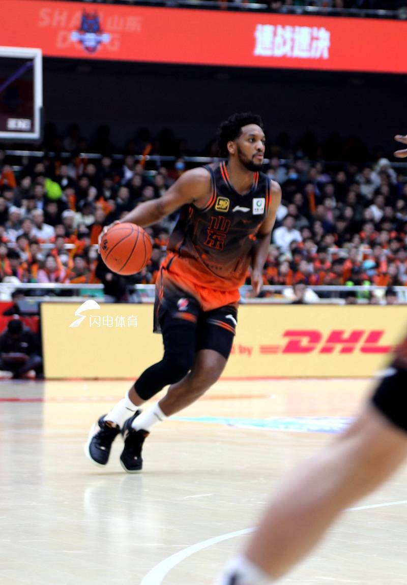 山东高速男篮球员名单更新？核心阵容变化大揭底！