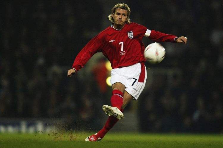 贝克汉姆任意球经典有哪些？十大无解弧线震撼回放