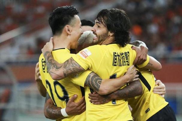 恒大国安争冠形势分析预测(本赛季谁更强对比指南)