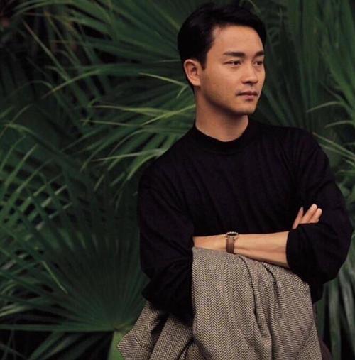 17次缅怀张国荣 为什么他的魅力能穿越时光？